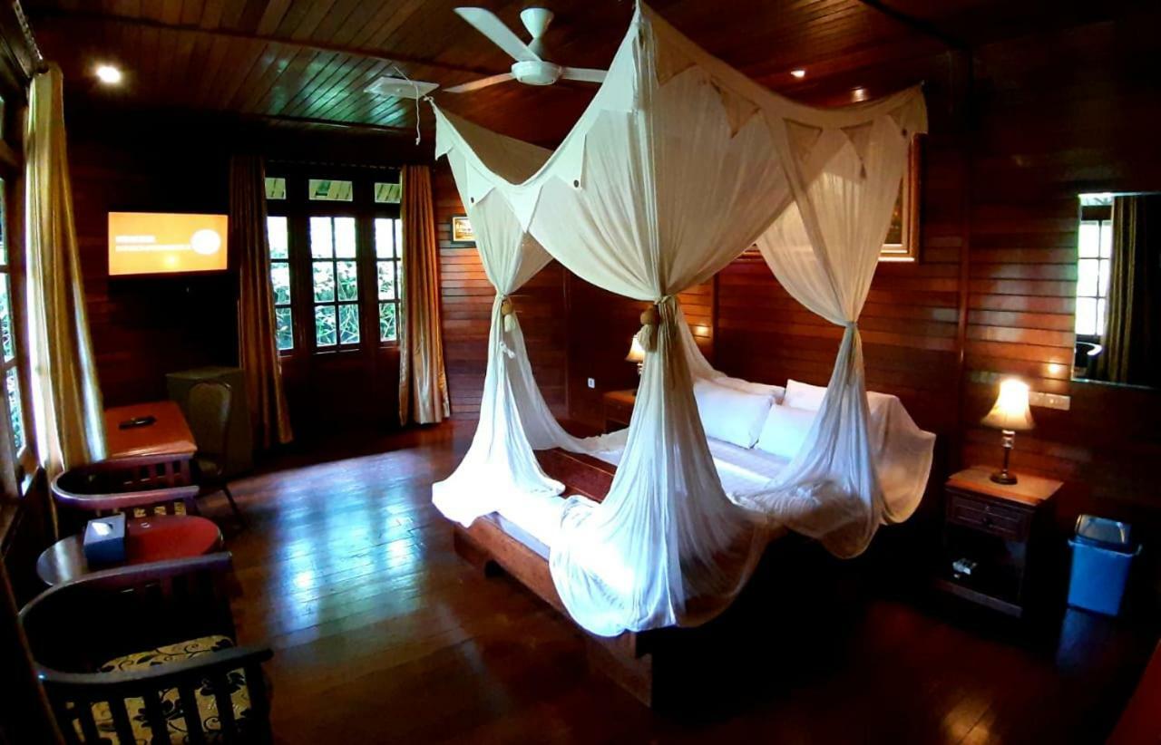 Highland Resort & Nature Tours Tomohon Exterior photo