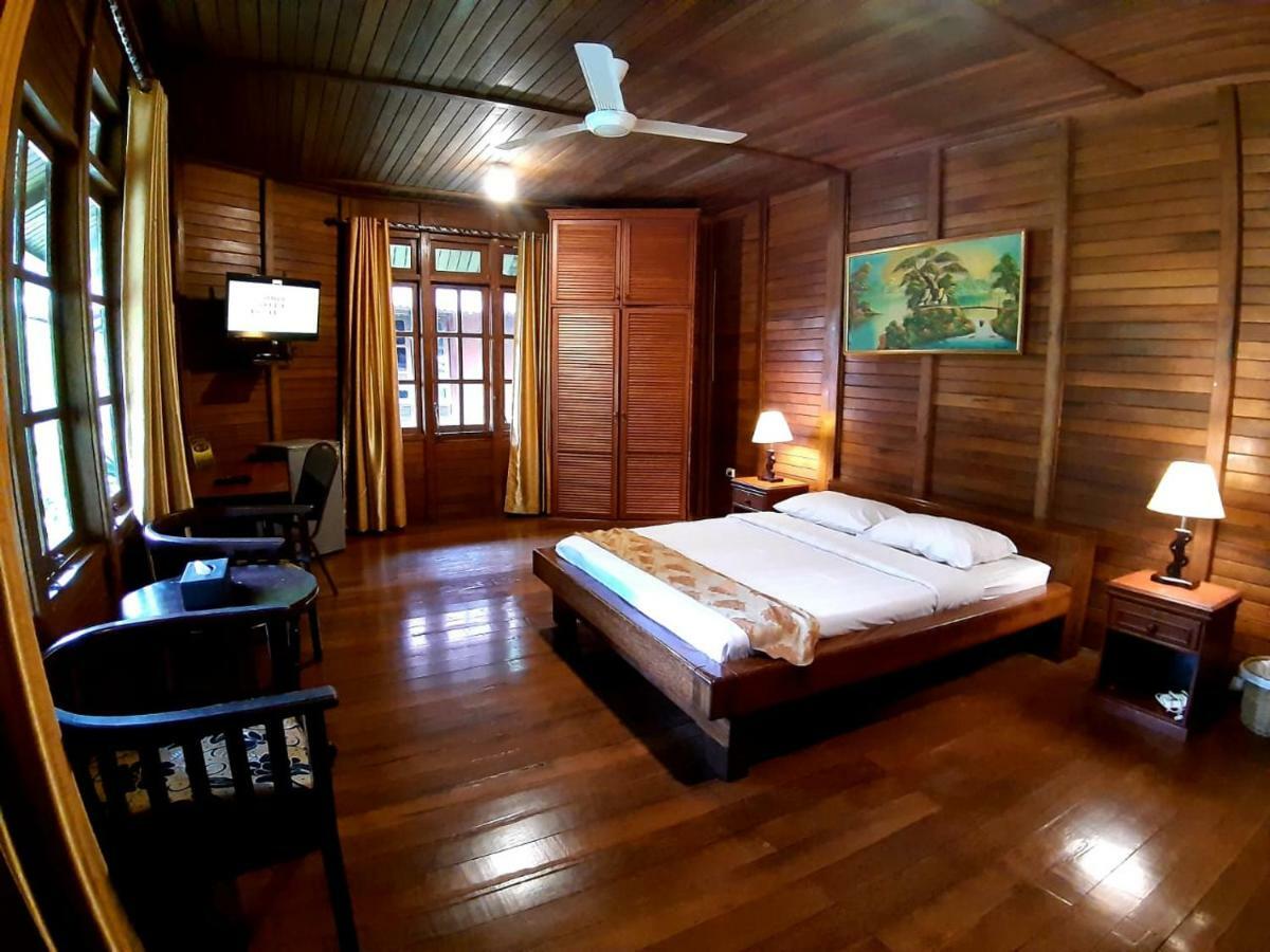 Highland Resort & Nature Tours Tomohon Exterior photo